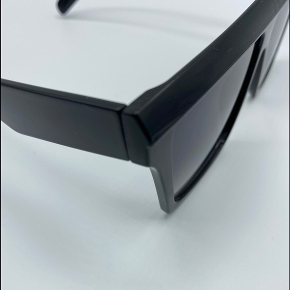 Flat Top Black Gradient Sunglasses - Picture 4 of 7